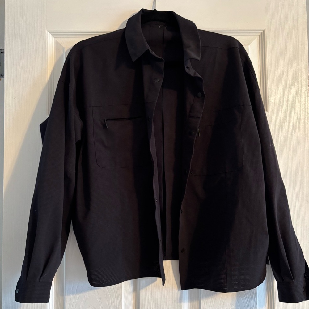 Lululemon black mesh button down shirt
